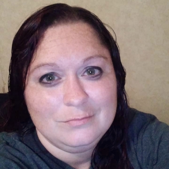 Meet your Posher, Jennifer - Picture 4 of 8